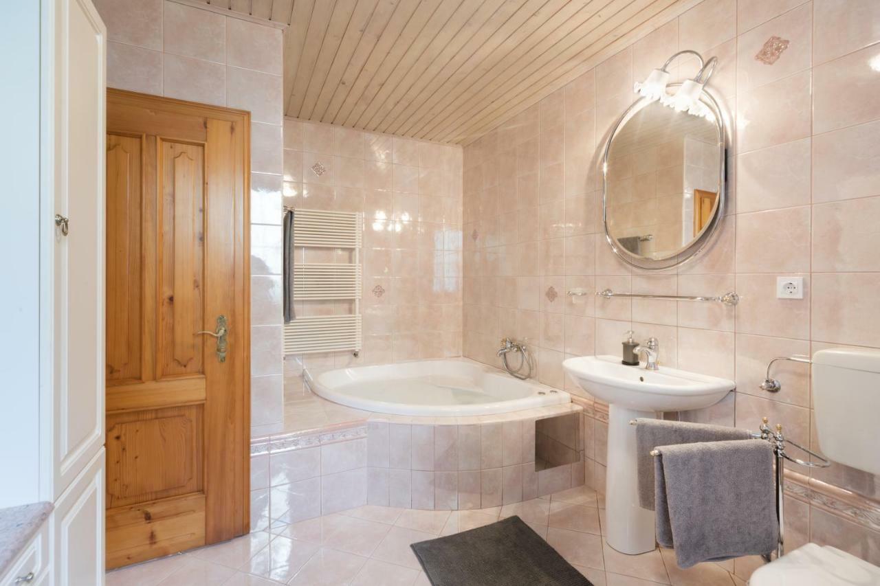 Vila Grad Bled - Sauna & Hot Tub מראה חיצוני תמונה